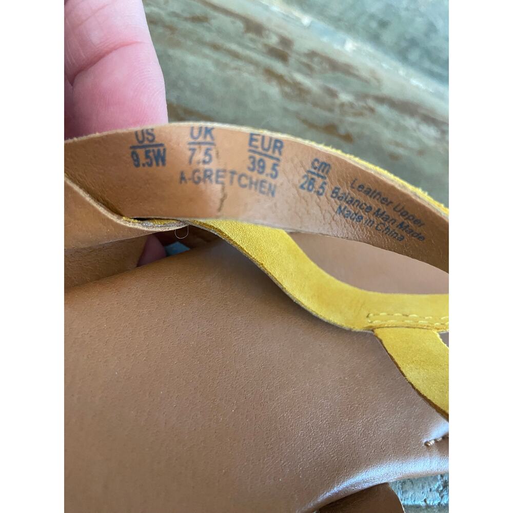 Franco Sarto golden yellow suede toe post sandal - Picture 9 of 11